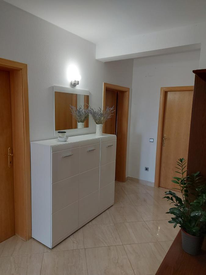 Apartman Mb Подстрана Екстериор снимка