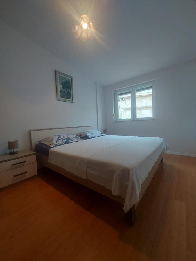 Apartman Mb Подстрана Екстериор снимка