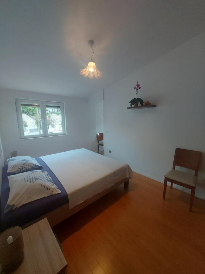 Apartman Mb Подстрана Екстериор снимка